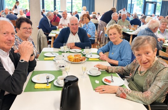 (vergroot foto)