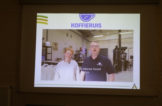  (vergroot foto)
