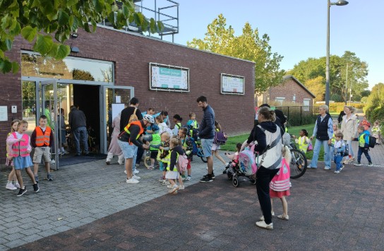  (vergroot foto)