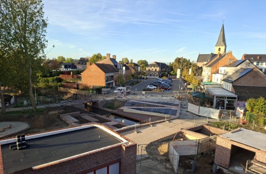  (vergroot foto)